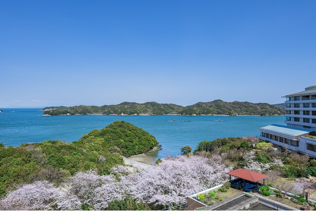 春の訪れ、敷地内2,000本の桜を満喫。昨年ご好評の「SAKURA LUXE」プランが進化して今年も1か月限定で販売 - 三重県伊勢市「旅荘 海の蝶」