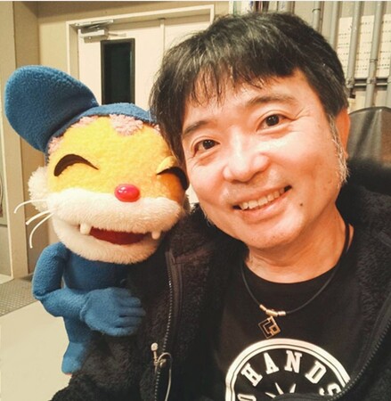 NHK・Eテレの人気キャラ「ニャンちゅう」を30年演じた声優、津久井教生の著書『ALSと笑顔で生きる。～声を失った声優の工夫ファクトリー～』が4月27日に発売決定！