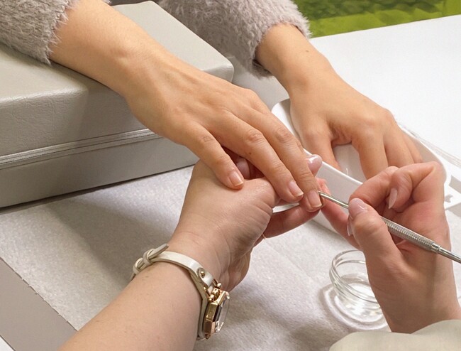 【新たな職域開拓へ　Hand in Hand開始】障がい者ネイリスト育成×福利厚生×社会価値創出の実現を目指します