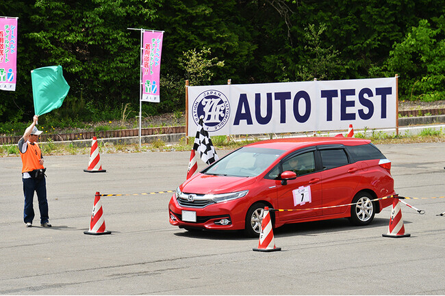 【JAF九州】あたたかな春空の下でモータースポーツ体験！オートテストの開催に協力～3月22日（日）芦屋海浜公園にて～