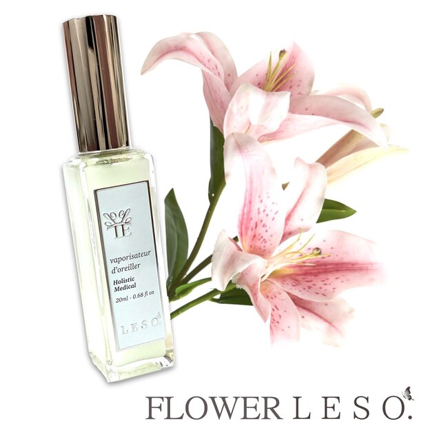 【 本物の花の香り 】フラワーレソット. に待望の『百合（リリー）』が新登場。凛とした気品と、穢れなき甘さ。