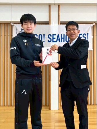 B.LEAGUE社会的責任活動「B.Hope SMILE HOOP」に参画。シーホース三河・平寿哉選手が岡崎平和学園の子どもたちへ笑顔とゴールを届ける