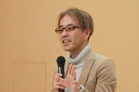 【東京農業大学】醸造科学科 発酵食品化学研究室の鈴木 敏弘 准教授と学生2名が「第89回八丈島民大学講座」で講演