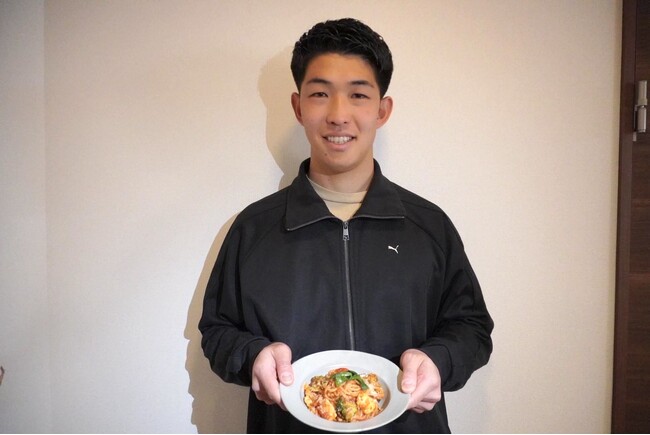 サッカー日本代表GK・早川友基選手が「スーパー麺」オフィシャルアスリートパートナーに就任インタビュームービー＆リカバリーレシピ公開