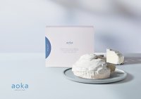 北海道の洋菓子ブランド“aoka(アオカ)”の新作スイーツはチーズケーキ　雪のようにふわりとほどける、aokaの新しいくちどけ『aoka Neige(アオカ ネージュ)』