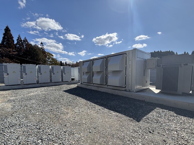 【日本蓄電池との共同プロジェクト】全国7拠点開発の第1号案件 熊本県玉名市で2MW系統用蓄電所が受電開始