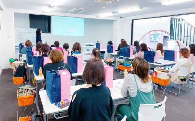 異業種からの流入が加速する「介護美容」への転身　志望者の56.8％が介護職未経験
