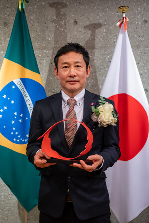ダイソーブラジルCEO大野恵介、「CCBJ Awards Person of the Year 2025」を受賞