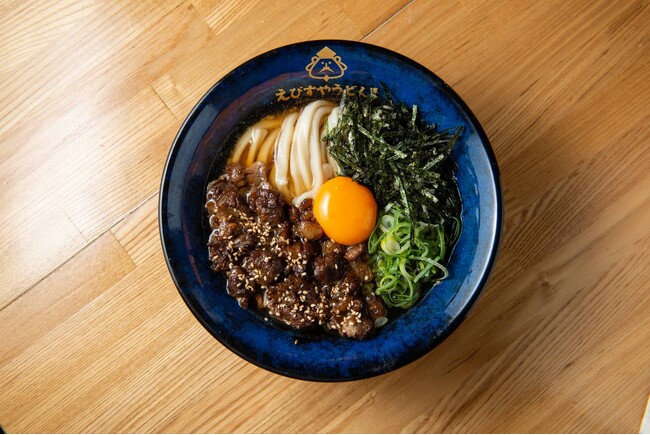 【2026年3月11日OPEN】母から受け継いだ一杯を、福岡の中心地へ。直営2店舗目「えびすやうどん 舞鶴店」オープン!