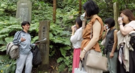 美しい景観や悲しい歴史に涙を流し、ストレスを解消するヘルスツーリズム！神奈川県鎌倉市で「鎌倉涙活ツアー」を、3月17日に実施