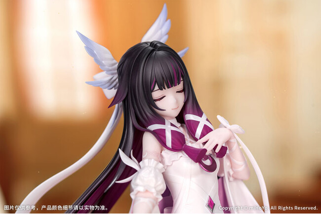 ゲーム『原神』より、「コロンビーナ」が純白のワンピースに身を包み、優雅な姿でフィギュアとして登場。
