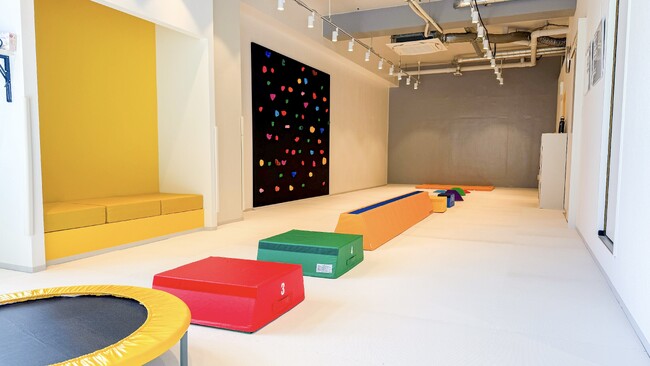 児童発達支援「Lii sports studio」が大阪・東京・沖縄に3店舗連続オープン！今期計15店舗の出店を完了し、来期は年間40店舗の新規開所を計画。