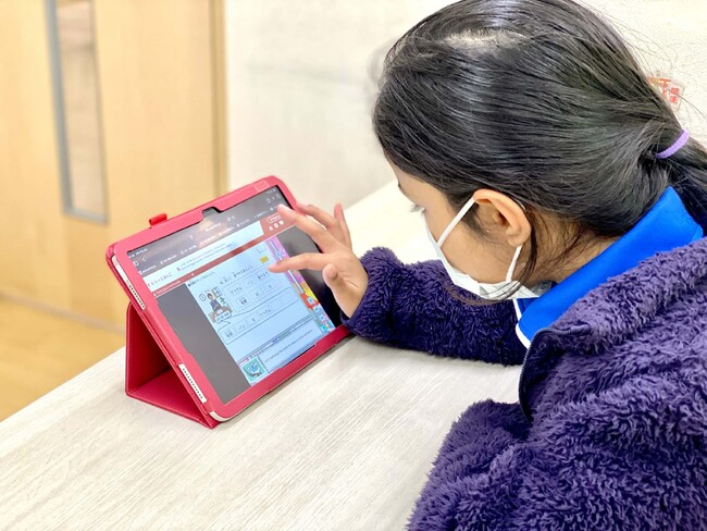 日本語教育が新たな選択肢に　学習塾で「すらら にほんご」導入が加速