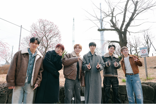 多忙なMONSTA Xをスペシャがおもてなし！帰国直前のメンバーをKENTAのガイドで浅草満喫ツアー！リムジン / もんじゃ焼き / 食品サンプル製作に大興奮！