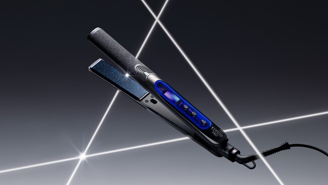KINUJO、美容師と共同開発し矯正アイロン市場に初参入「KINUJO Sapphire Straight Pro」誕生 2026年3月23日（月）発売開始
