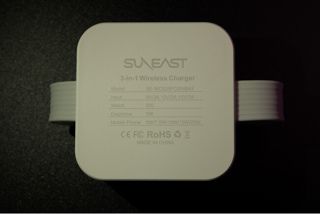 【SUNEAST　Qi2 25W 3in1 ワイヤレス充電器】製品本体の型番表記に関するお詫びとお知らせ