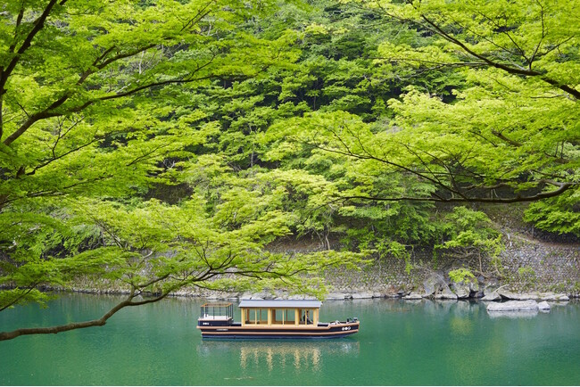 【星のや京都】平安貴族の避暑地・嵐山で、緑に囲まれ心身ともにリフレッシュする、初夏から晩夏にかけての6つの催しを開催