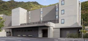 宿泊実績400%増を記録した1軒のホテルが老朽化する温泉街を変える―群馬県・水上温泉「あらたし みなかみ」に学ぶ地域再生モデル