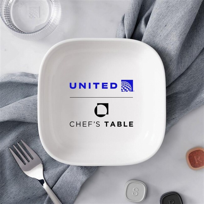ユナイテッド航空、Chef’s Tableと共同で世界の著名なシェフたちによる新しい特別機内食を提供