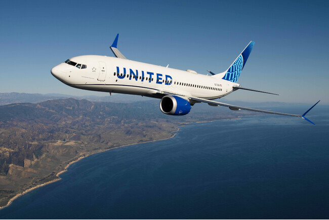 ユナイテッド航空、グアムで新型ボーイング737 MAX 8の導入を開始