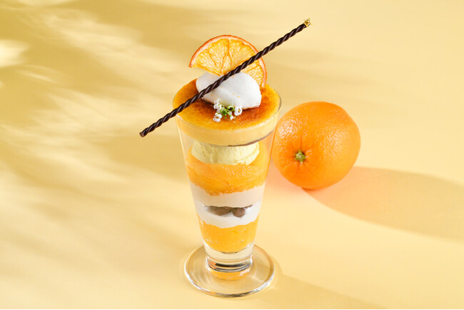 【ホテルニューグランド】爽やかな味わいが初夏を彩る 「清見オレンジのパフェ」（コーヒーハウス ザ・カフェ）