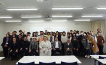 【学校法人藍野大学】北陣親方（元小結・遠藤関）が、学校法人藍野大学の学生・生徒・教職員を激励、スポーツ振興と相撲文化の意義を語る