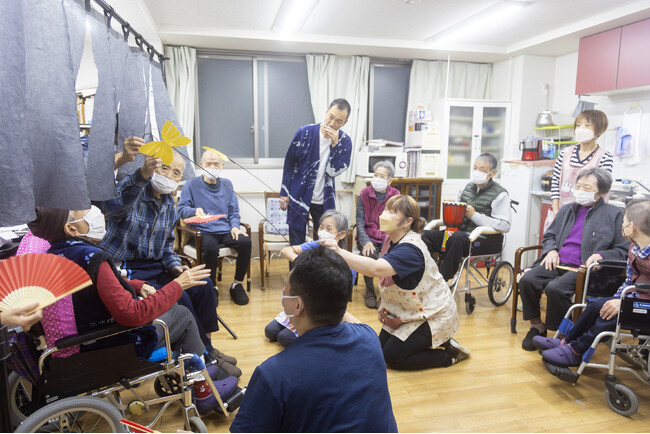 「急がば、対話。」都内7拠点の福祉施設とアーティストが紡いだ、新たな表現と関係性。TURN LANDプログラム 2025年度の成果を公開。