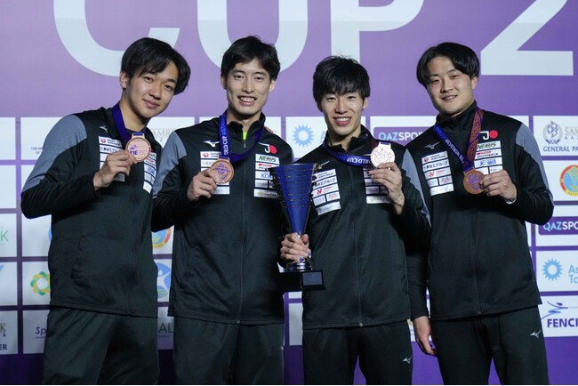 フェンシング男子エペ日本代表、ワールドカップ団体戦で銅メダル獲得！