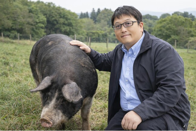 私の夢。日本の畜産を、世界で一番やさしい産業にする。そして「動物にやさしい選択」があたり前になる社会を、日本からつくる。