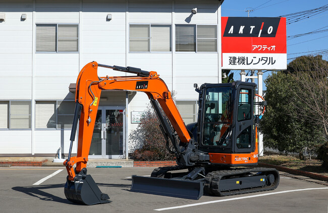 ゼロエミッション対応で、持続可能な現場づくりを支援　電動ショベル「ZX55U-6EB」の取り扱いを開始