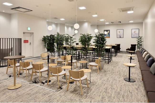 コクヨが「PARCO・大丸 リフレッシュルーム」を企画・設計