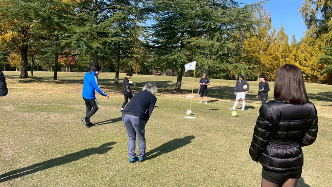 【日本フットゴルフ協会】芝生の上で「最強の組織」を創る。企業向け「フットゴルフ チームビルディングプログラム」を本格提供開始！