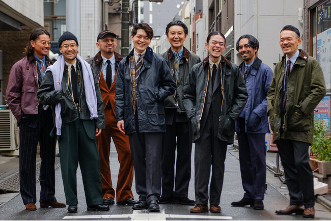 4月12日(日)、背広散歩メンバーがバブアー札幌店をジャック！