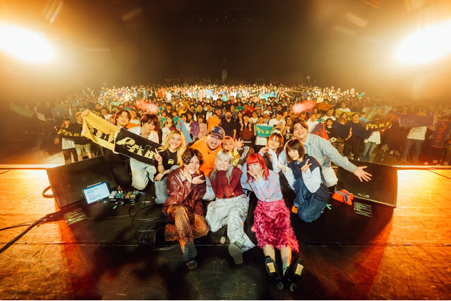 MTVがお届けするライブシリーズ「Cross-stage」第2弾開催！～Chilli Beans.とPenthouseの対バンライブで特別限定コラボ披露～