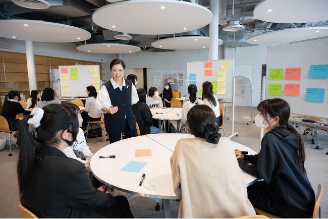 日本女子大学で女子高校生向けに起業体験授業を実施　「経済学部（仮称）」の学びに触れる実践的ワークショップ