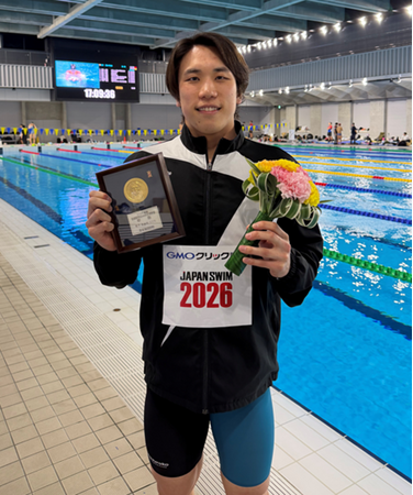 競泳 松元克央選手「第101回日本選手権水泳競技大会」100m自由形で優勝、200m自由形・100mバタフライで2位入賞