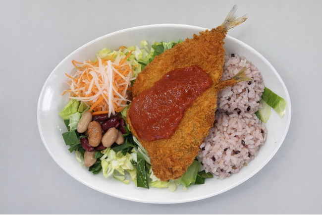 【品川区×キユーピー 第12弾】「食と野菜ソムリエの日」に合わせて「アジフライのしながわボウル」提供