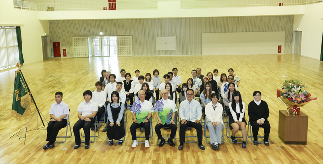 沖縄県宮古島市初の通信制高校「沖縄中央高等学校」、開校後初となる入学式を挙行