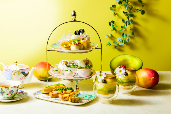【ジューシーメロンの初夏アフタヌーンティー「メロン＆マンゴー」】ザ ロイヤルパークホテル アイコニック 東京汐留