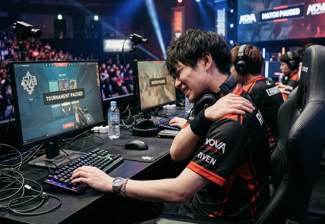 【eスポーツ×医学】選手生命を伸ばす新技術。コンディショニングデバイス『Billy’s care』がプロゲーマーをトータルサポート。