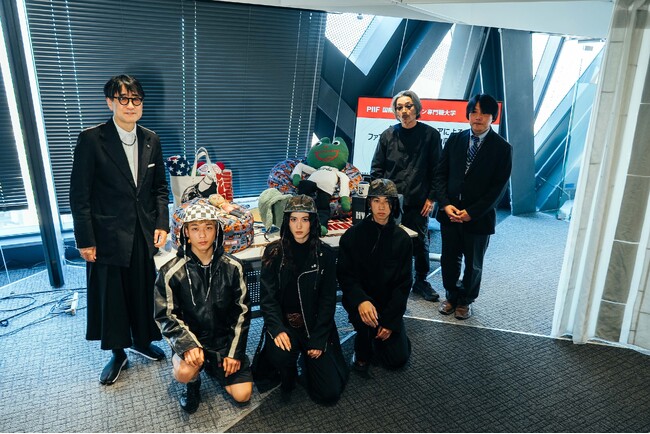 音が鳴る布、学生のアイデアで次世代のプロダクトへ　HYSTERIC GLAMOUR 北村信彦氏 登壇、産総研開発の「ファブリックスピーカー」について語る