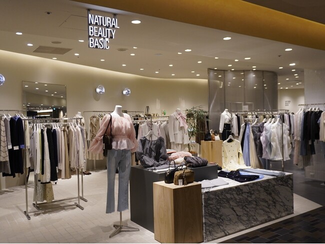「楽天ポイントカード」、アパレルブランド「NATURAL BEAUTY BASIC」「N. Natural Beauty Basic*」「JILL by JILL STUART」で利用可能に