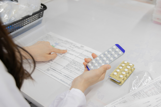 病院近くの「門前薬局」苦境　2025年度の倒産30件、2年連続で最多更新　ドラッグストアの「調剤薬局化」脅威　「薬剤師」「患者」奪われ苦戦