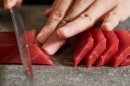 とろける中トロ刺身をご提供 とろける中トロ刺身をご提供