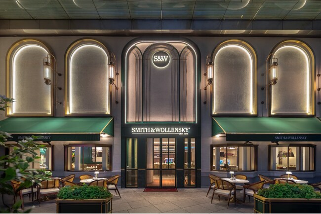 アメリカンステーキハウスの名門「Smith & Wollensky Kuala Lumpur」がマレーシア初進出 GARDEが基本計画からデザイン監修までを一貫して担当