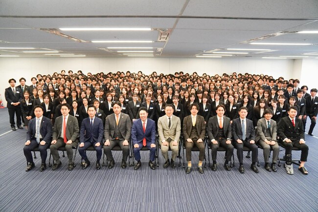 DYMグループ 2026年度入社式を実施～過去最大規模となる444名の新入社員を迎え、組織拡大を加速～