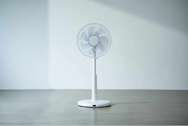 【シロカ】機能を厳選し、使い勝手を追求した「リビング扇風機」を発売！
