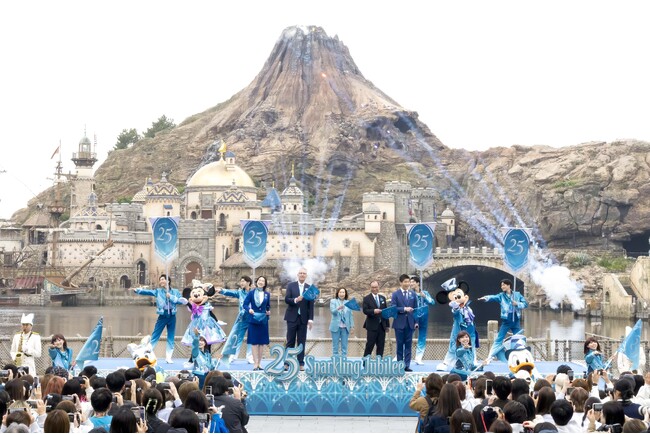 アニバーサリーイベントの開幕を祝うオープニングセレモニーを開催！