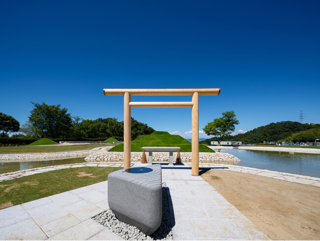 竹田式古墳墓をご契約された方のうち、3割が神道の方です。竹田式古墳墓が呼び覚ます、日本人のアイデンティティと新たな供養の形