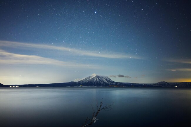 湖の青が森へ溶け出すYusaku Matsumoto写真展　第2弾「Ao no Kodomotachi」休暇村支笏湖で5月16日より開催